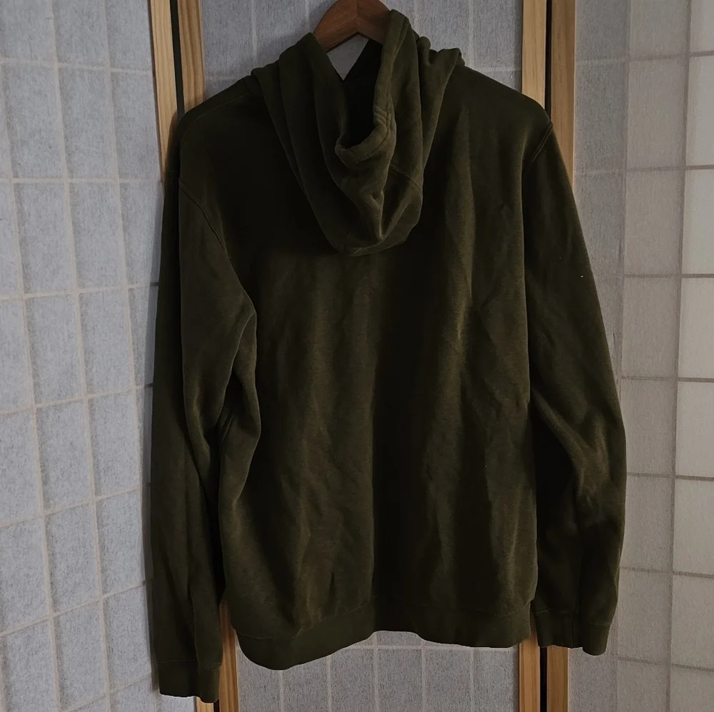 Nike Sportswear Essentials Hoodie